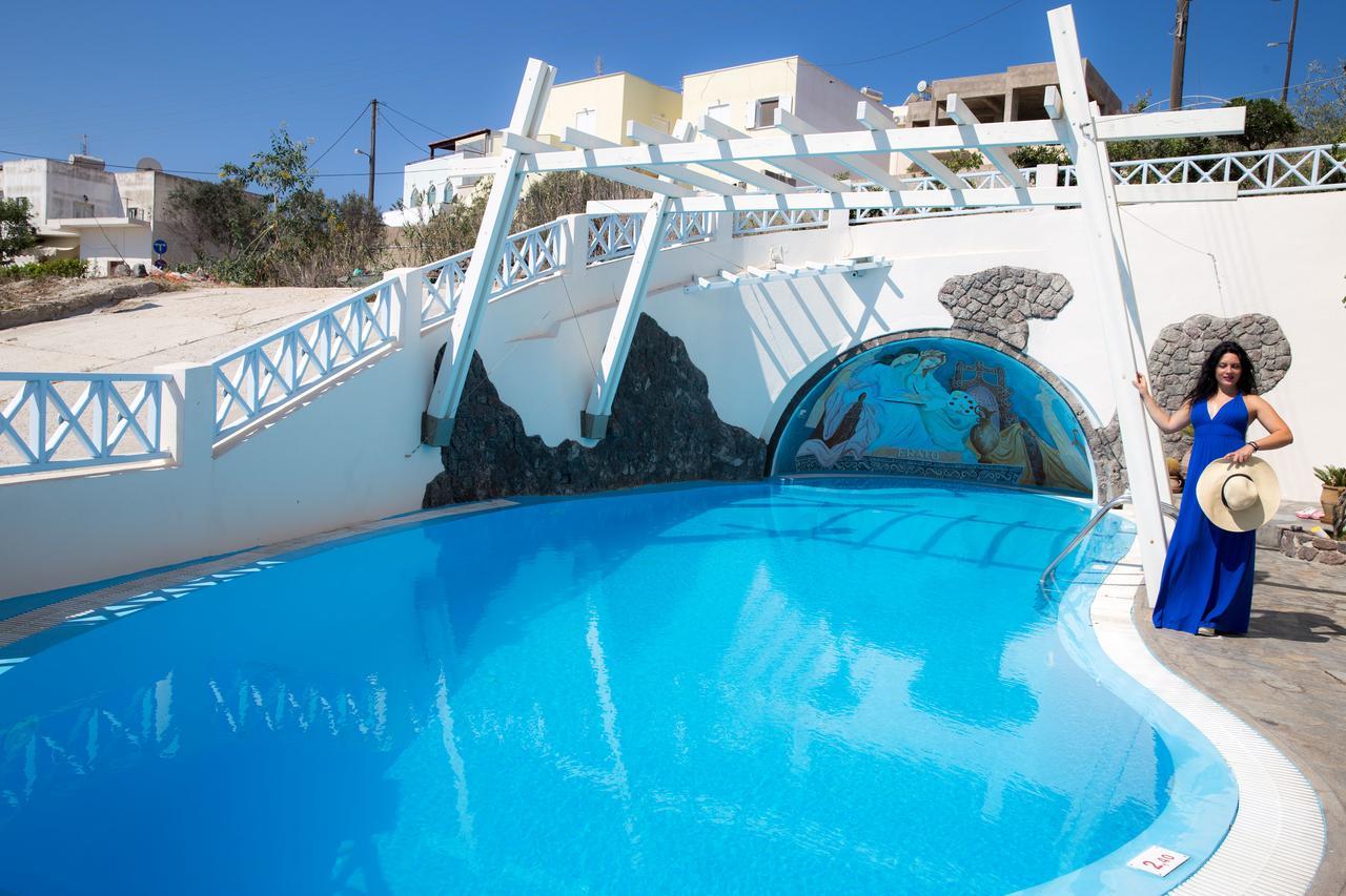 Erato Apartments Fira  Exteriér fotografie